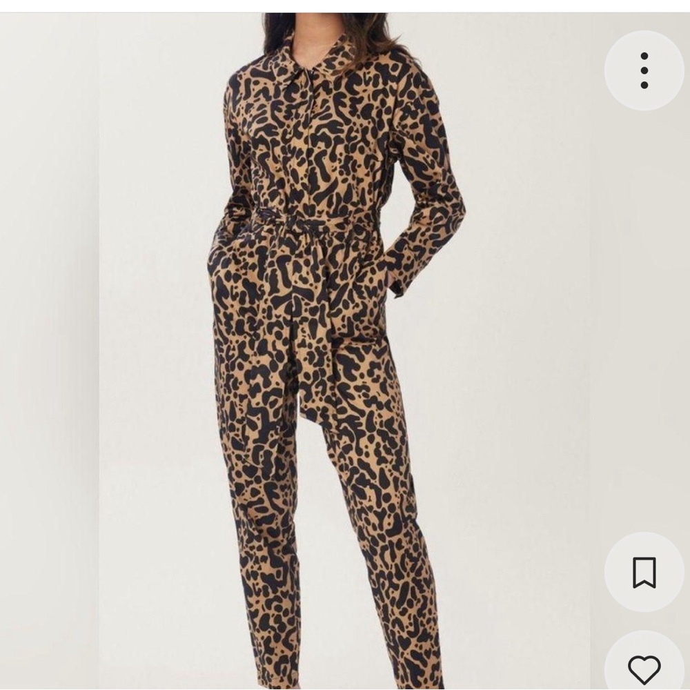 Lita by Ciara leopard long sleeve jumpsuit